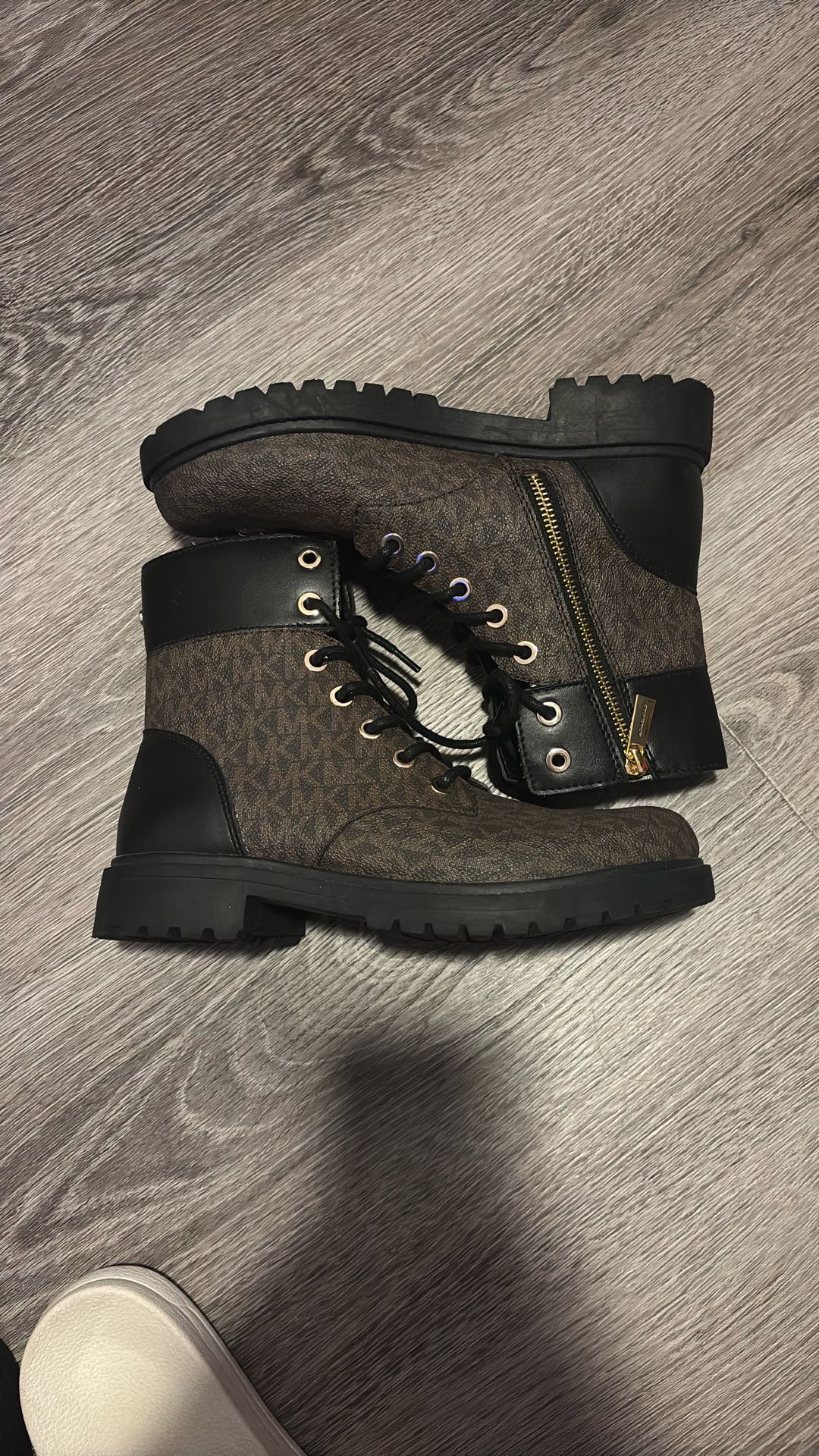 Womens Michael Kors Boots