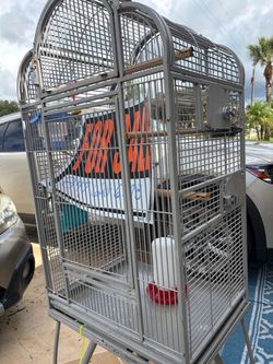 $100 Large Metal Bird Cage with Stand