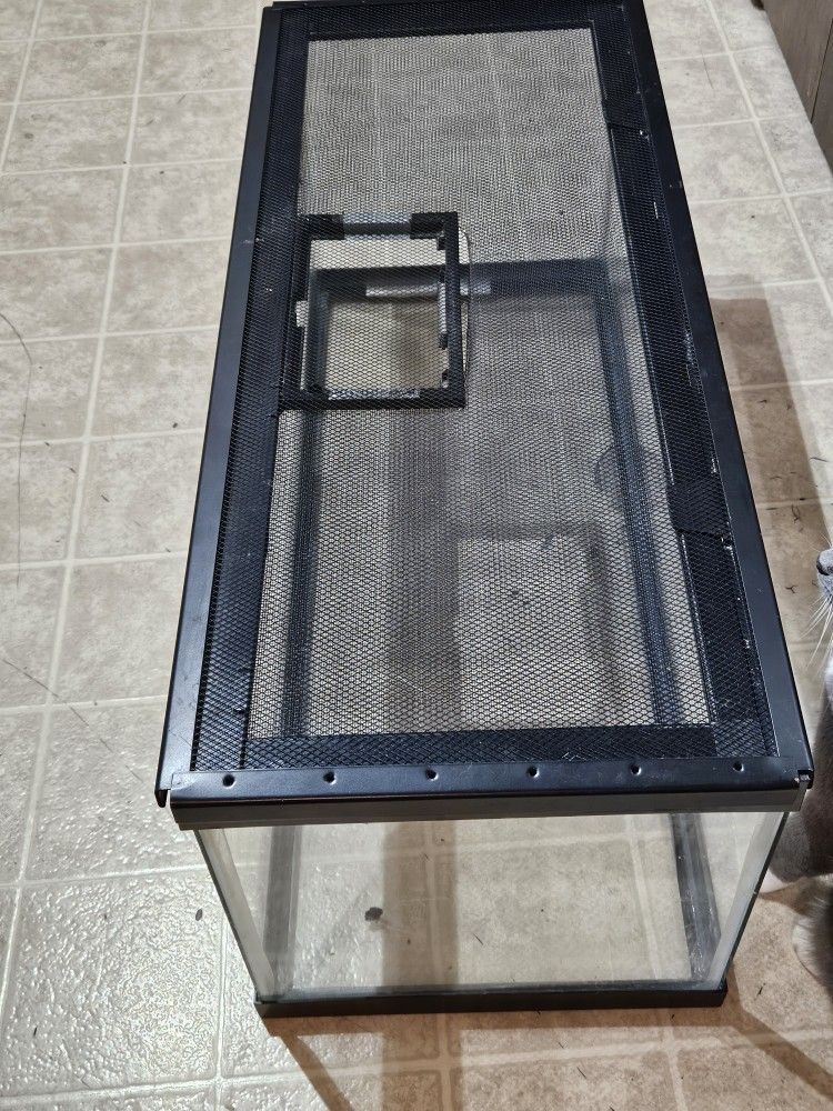 20 Gallon Reptile Tank