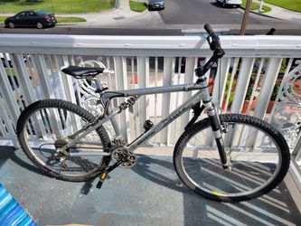 Vintage Easton Dagger Mountain Bike For Parts