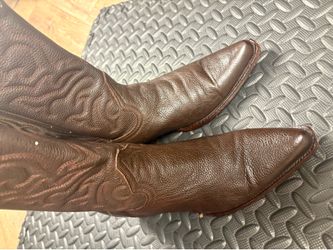 Brown  Size 8