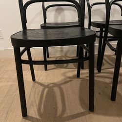 Kitchen table chairs
