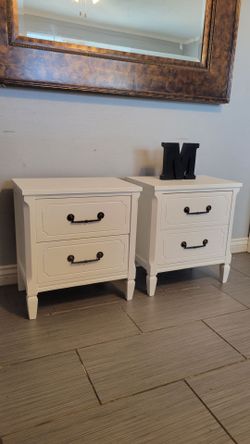 TWO NICE WHITE NIGHTSTANDS