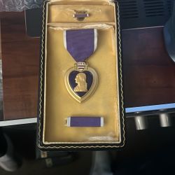 Genuine Vintage Unnamed Ww2 Purple Heart Set/Box 