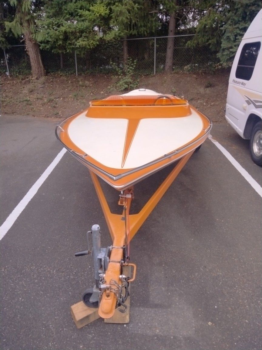 1977 Classic Nordic Bubbledeck Sunkiss 18 ft Jet boat and tandem trailer