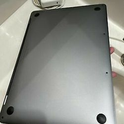 Apple MacBook Pro 13" 2.7 GHz Core i5 1TB SSD 8GB RAM A1(contact info removed)-2020

