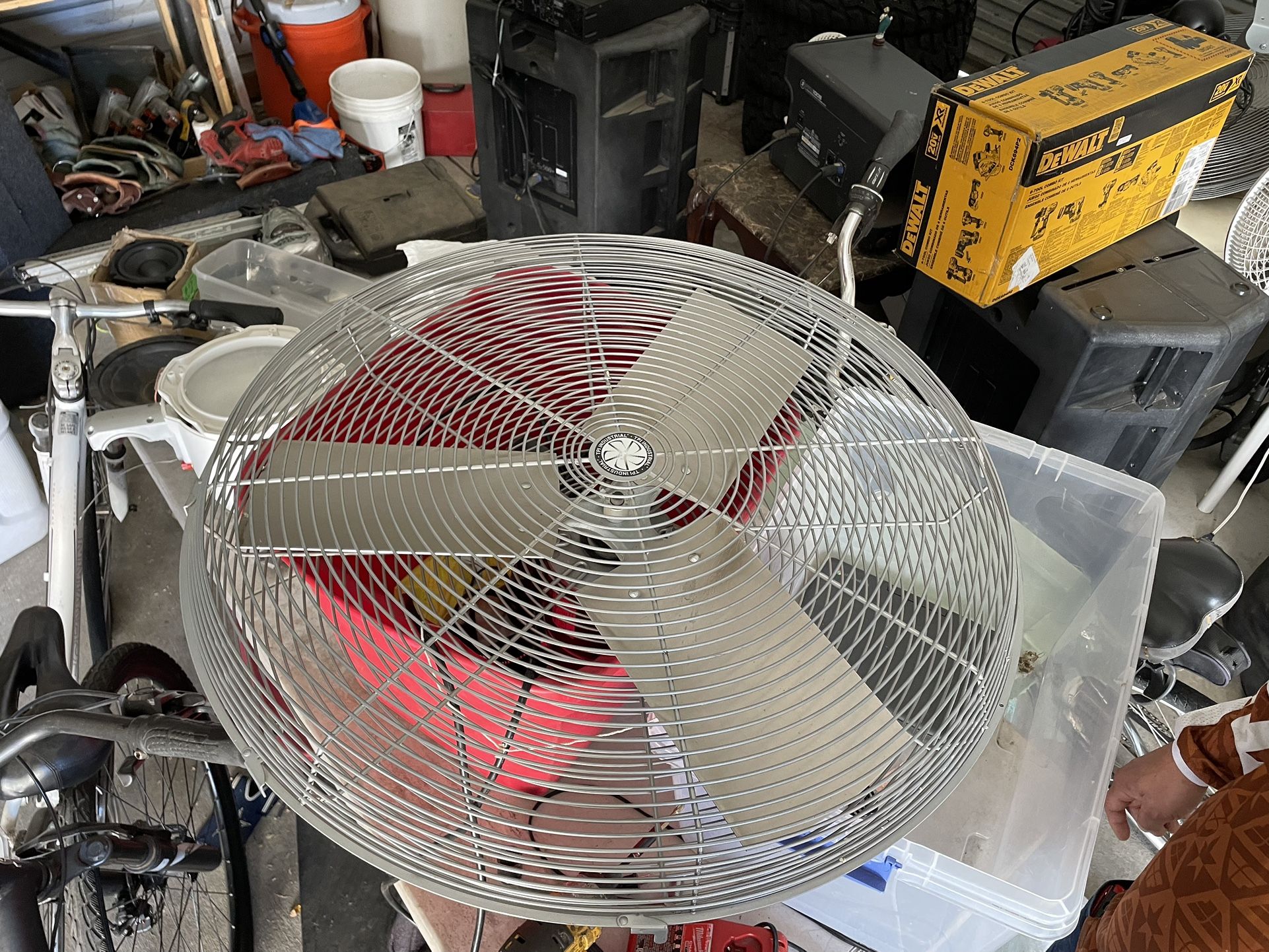 TPI Industrial Wall Mount Fan