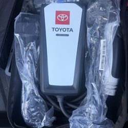 Toyota bZ4X EV Charger Prius Rav4 Prime home charge charging cable 240v J1772 UL