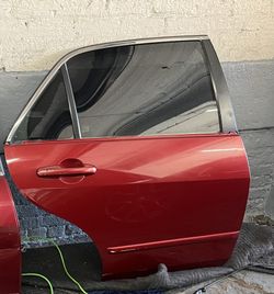 03-07 Accord rear passenger Door