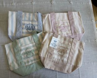 Mini Trader Joe’s striped tote bags