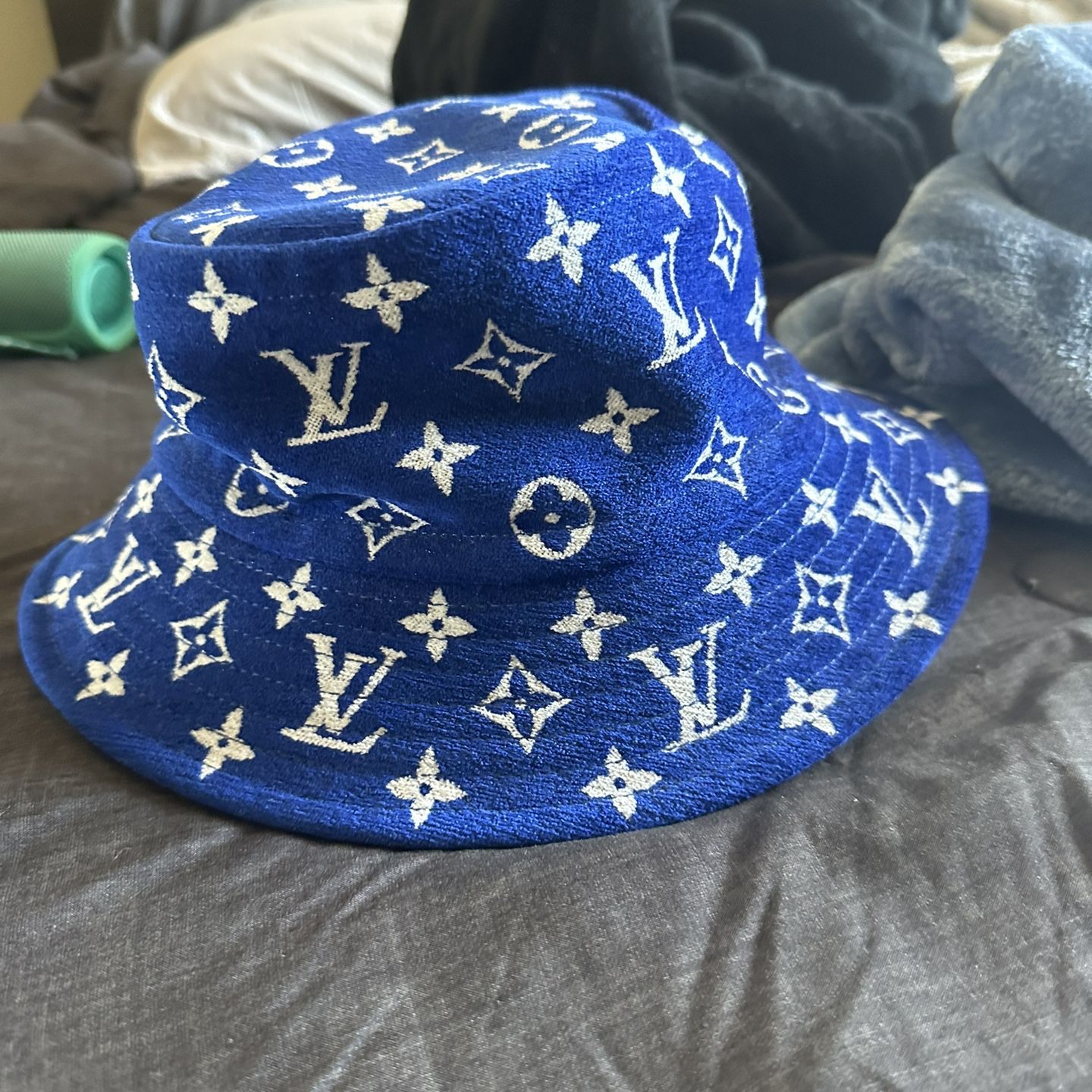 Louis Vuitton LV Match Bucket Hat Blue for Sale in Lake Elsinore, CA -  OfferUp