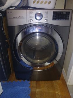 LG washer n dryer set