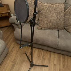 Mic Stand With Pop Filter 