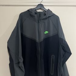 Nike Tech Woven Jacket XL
