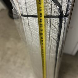 RV UNIVERSAL SUNSHADE  