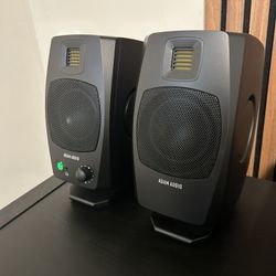 Adam Audio D3V Monitor Speakers