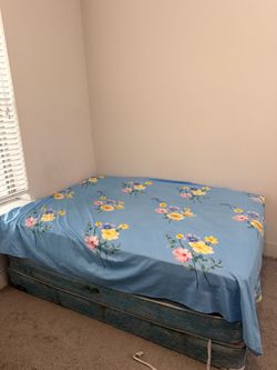 Queen Size Mattress (2)