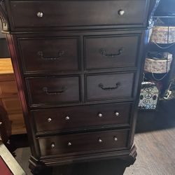 Dresser Approximately 56 X 39 X 19 Inches 