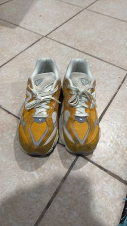 Yellow New Balance sz7 $80 obo