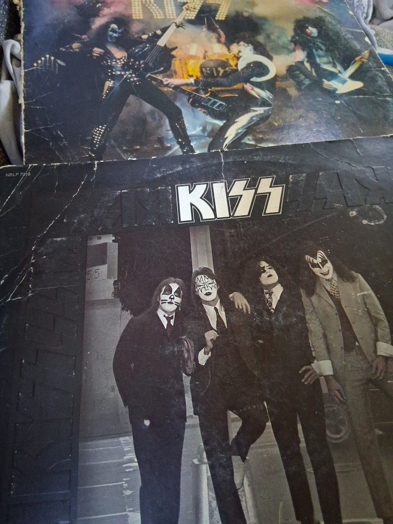 Kiss Lot Lps Set Of 2dressed To Kill And Kiss Avlive