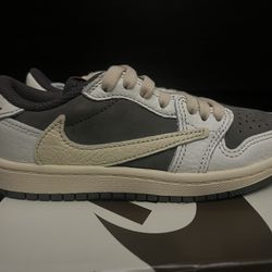 Travis Scott x Jordan 1 Low OG SP Reverse Mocha