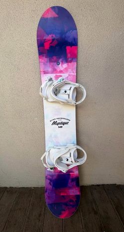 Nitro Snowboard and Salomon Bindings