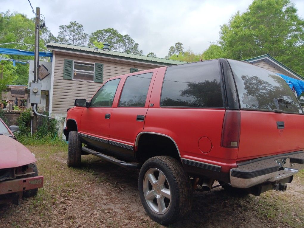 A g m c four wheel drive huntingtruck