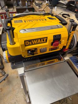 Dewalt DW735X Planer