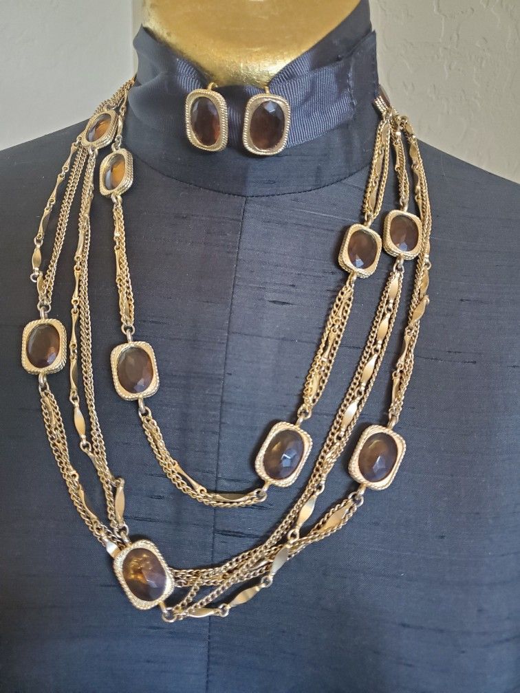 Sarah Conventry Vintage 2 Necklaces / Earrings Jewelery Gold Tone Amber Stones