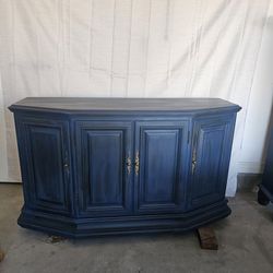 Ethan Allen Sideboard 