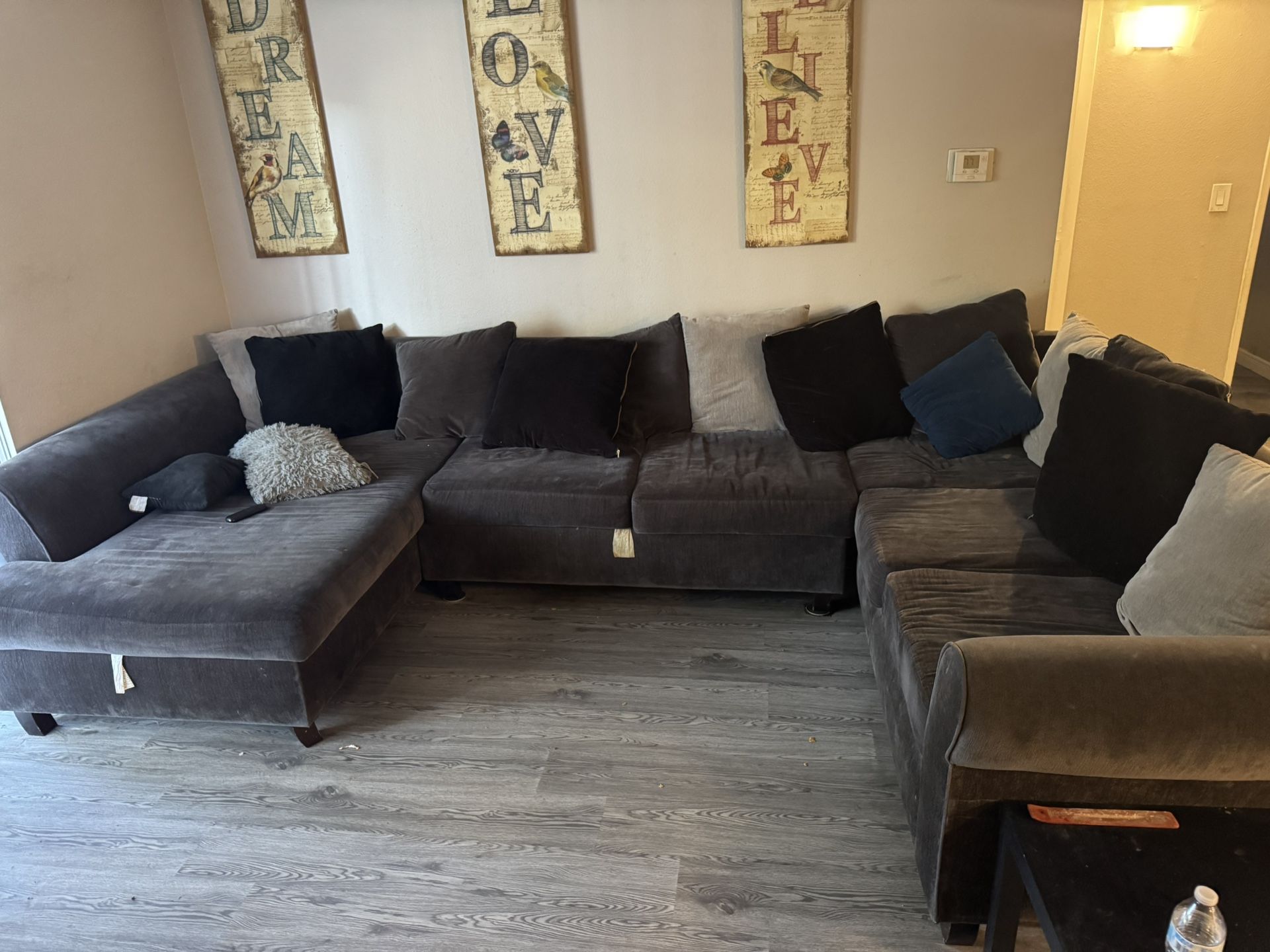 Couch 3 Piece Sectional