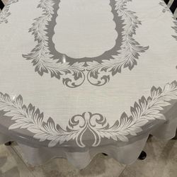 Vintage Oval Tablecloth And Eight Napkins Set, White Damask Table Linens