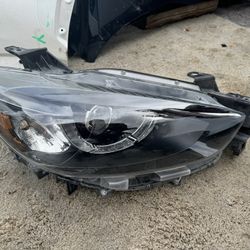 Right Headlights Mazda Cx5 2013/2016