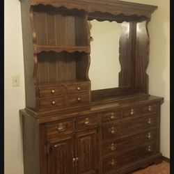 Riverside dresser w/mirror