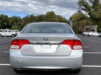 2010 Honda Civic Thumbnail