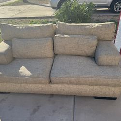 Oversized Couch And Loveseat 
