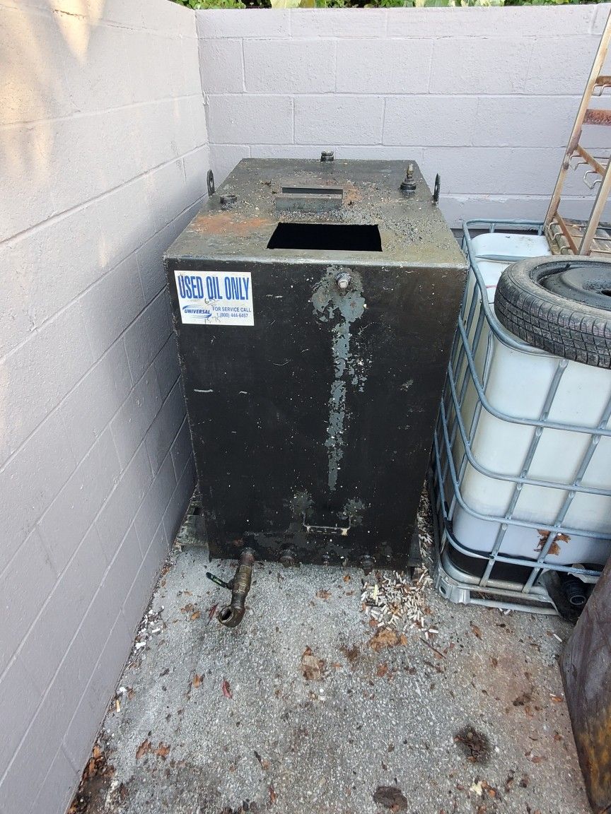Two Used oil storage metal size 300 gallon each , price $150 each