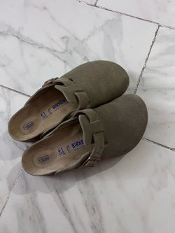 Birkenstock Boston clogs