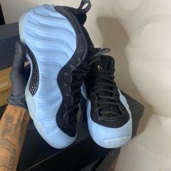 Size 12 Nike Foamposite one ‘Psychic Blue’