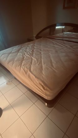 Bedroom Sets (2)