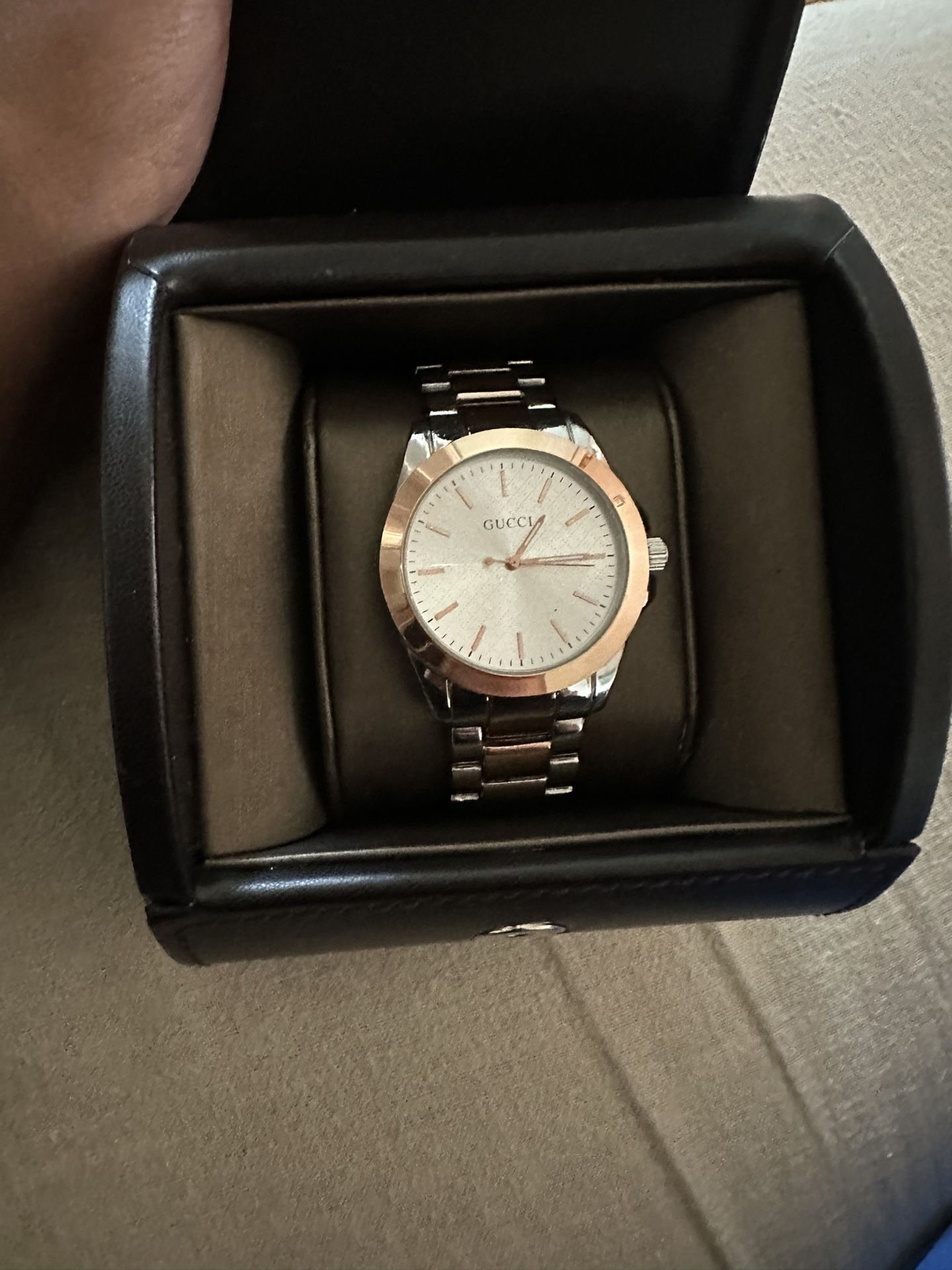Gucci Watch (read description)