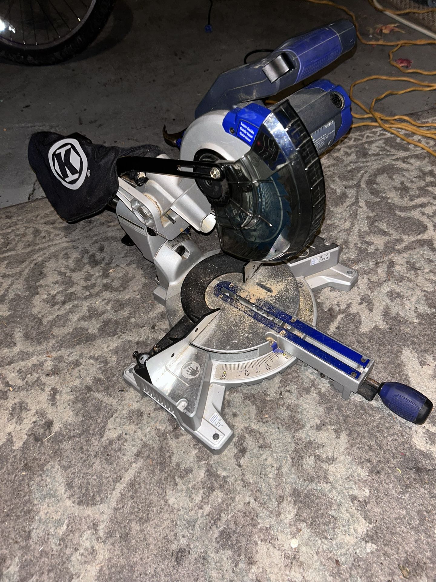 [broken] Chop saw