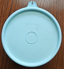 Tupperware Modular Bowl 2208A with Lid in Aqua