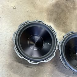 Rockford Fosgate P3 15s D2