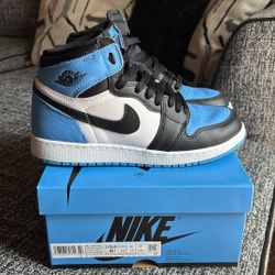 Air Jordan 1 Retro High OG University Blue/Black-White