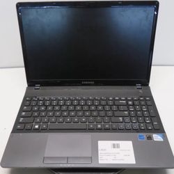 Samsung Notebook NP300E5c Pentium B980 2.4 GHz 4096 MB NO HDD No charger 