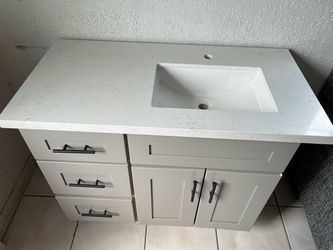 Bathroom vanity