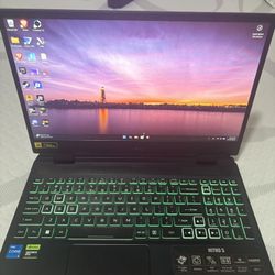 Gaming laptop | Acer Nitro 5 | Rtx 4050 | 16gbs ram | comes with original charger