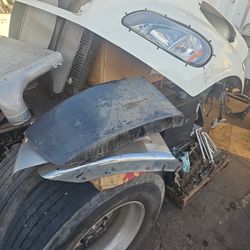 FRIEGHTLINER M2 Front Bumper Corner