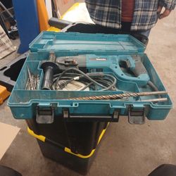 Makita hammer drill https://offerup.com/redirect/?o=cm90YXJ5Lkhvdw== much do you pay